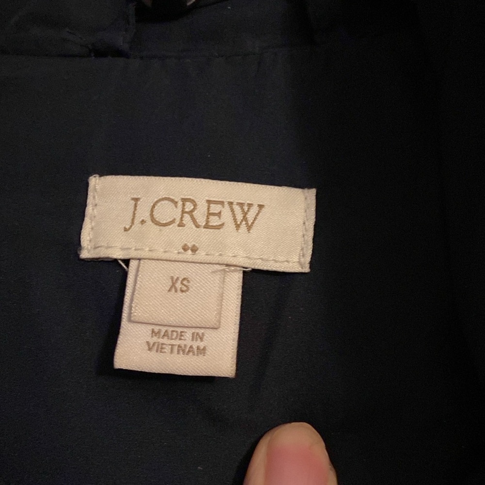 J.Crew Excursion Down Puffer Vest Navy Blue Quilted Zip Pocket Preppy Women’s XS - Picture 9 of 10